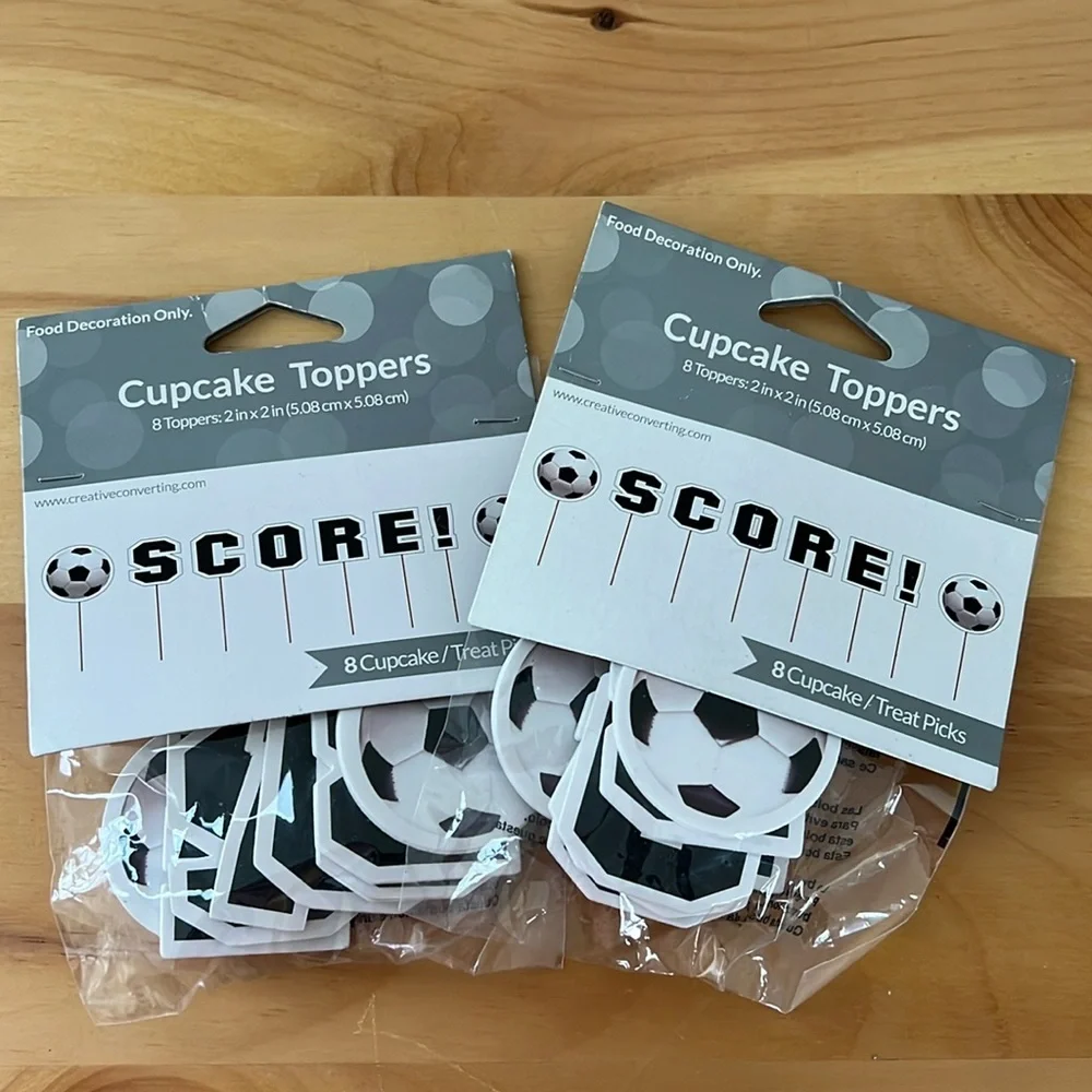 Score soccer cupcake toppers